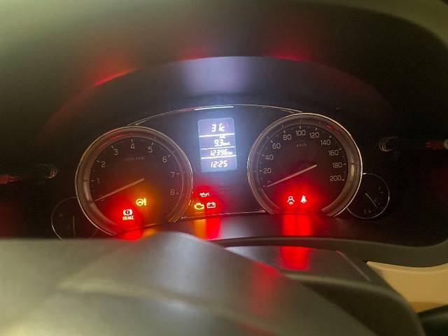 https://images10.gaadi.com/usedgaadi-sellcar/UsedCar/d5c8aabfa/bc570225-395d-46dc-9b51-1e35e1bce631.jpeg?imwidth=6401