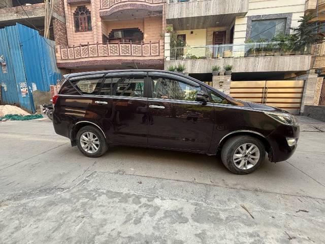 https://images10.gaadi.com/usedgaadi-sellcar/UsedCar/d5d2a951a/ead45689-3cf5-4ccb-a4a8-439e38af346f.jpeg?imwidth=6401