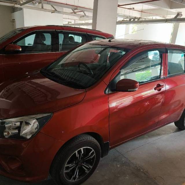 https://images10.gaadi.com/usedgaadi-sellcar/UsedCar/d5d3ae89a/5a6156fc-cb7b-4100-a627-96f407cdfd0d.jpg?imwidth=6401