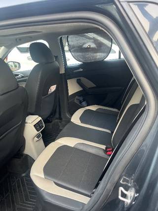 Volkswagen Taigun Volkswagen Taigun 1.0 TSI Topline AT BSVI