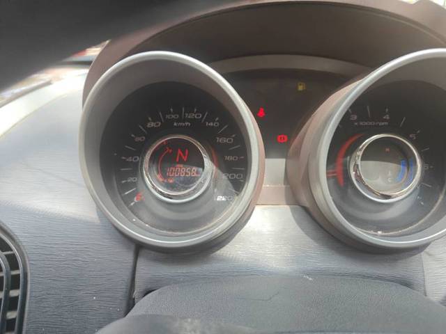 https://images10.gaadi.com/usedgaadi-sellcar/UsedCar/d5d6486fa/bf19e4cd-d04d-43ca-88b6-3f6f7cf44394.jpg?imwidth=6401