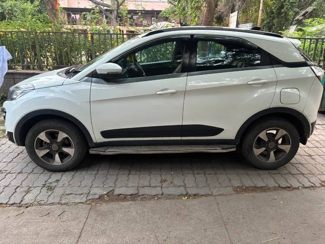 https://images10.gaadi.com/usedgaadi-sellcar/UsedCar/d5d851f9a/5aa962b1-2c31-49b2-9475-4430e2546ac1.jpeg?imwidth=6401