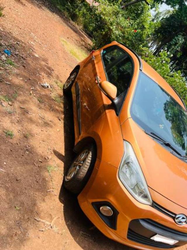 https://images10.gaadi.com/usedgaadi-sellcar/UsedCar/d5dbede2a/ee9b10df-71be-454e-84da-4da1428e5901.jpg?imwidth=6400