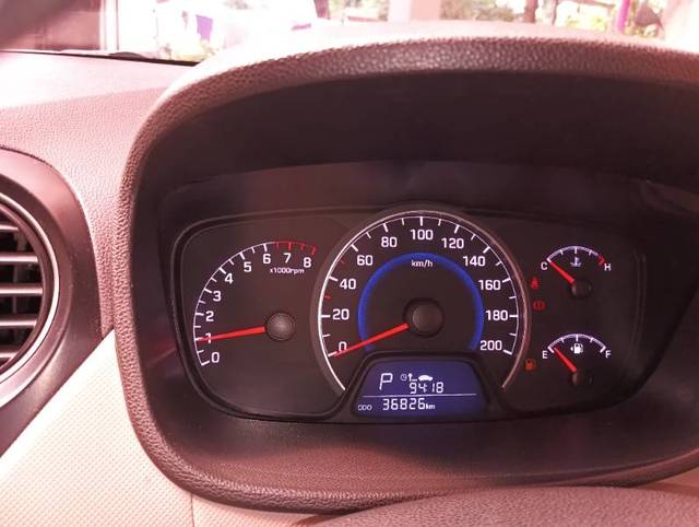 https://images10.gaadi.com/usedgaadi-sellcar/UsedCar/d5dc198aa/cb864602-2831-45da-a0d3-4c93df532fd7.jpg?imwidth=6402