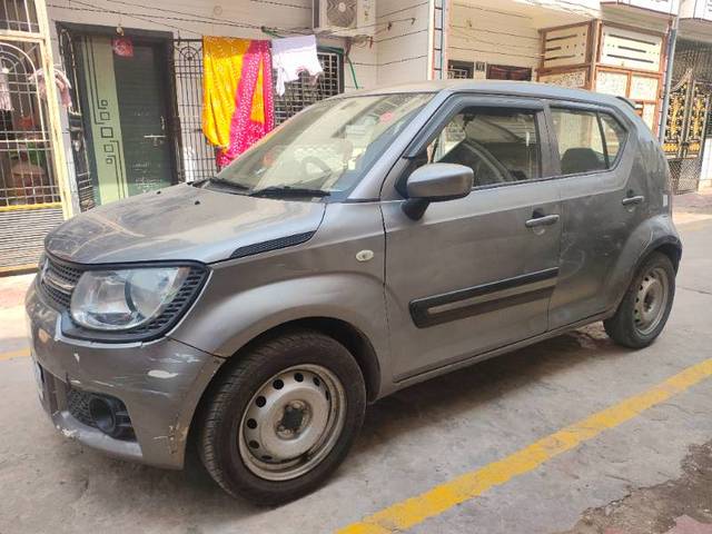 https://images10.gaadi.com/usedgaadi-sellcar/UsedCar/d5dccf2ba/f2f00df8-2570-478e-88ec-26fc7caa42e9.jpg?imwidth=6400