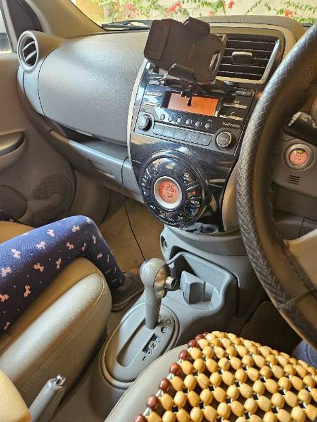 https://images10.gaadi.com/usedgaadi-sellcar/UsedCar/d5e0e1c0a/d15f0a38-3997-47a6-a8ec-4844803375b2.jpg?imwidth=6401