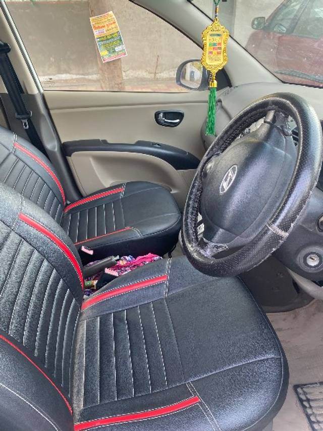 https://images10.gaadi.com/usedgaadi-sellcar/UsedCar/d5e2a366a/f26c12b2-e9c3-4570-8c91-8b98425a6c09.jpeg?imwidth=6402