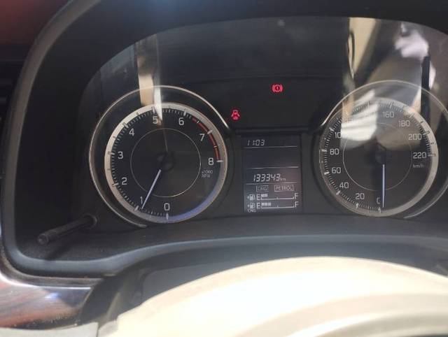 https://images10.gaadi.com/usedgaadi-sellcar/UsedCar/d5e32bf9a/1ad75ec6-004a-4854-9be2-122f2aa57083.jpeg?imwidth=6401