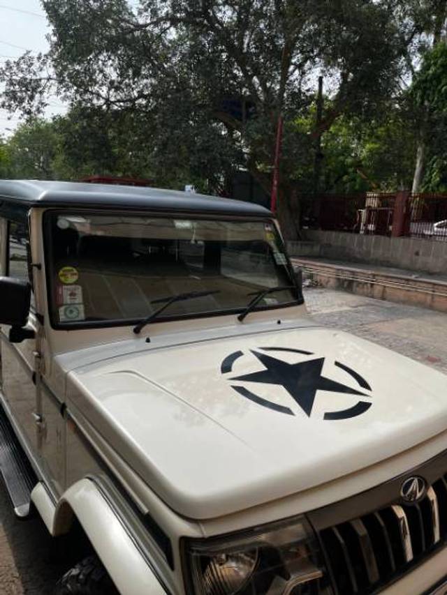 https://images10.gaadi.com/usedgaadi-sellcar/UsedCar/d5e43126a/a337890c-cc69-477e-8fa5-f32b2ff3eaa7.jpeg?imwidth=6400