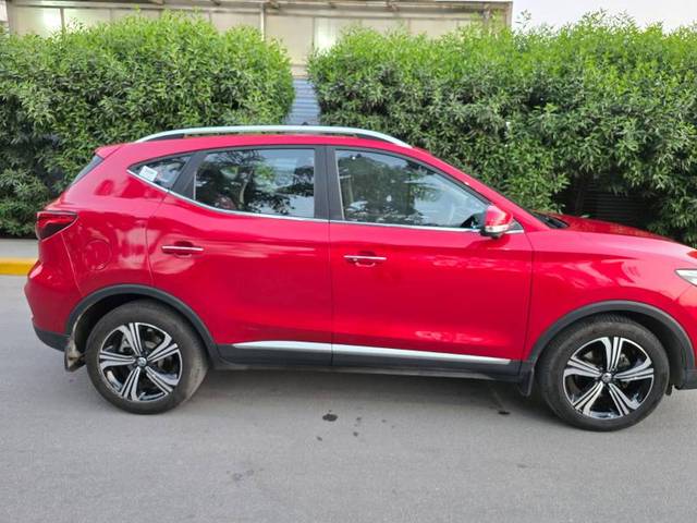 https://images10.gaadi.com/usedgaadi-sellcar/UsedCar/d5ed5905a/261f3a6a-605f-488a-be04-47d78ed2aa2c.jpg?imwidth=6400