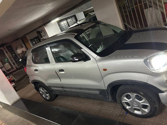 https://images10.gaadi.com/usedgaadi-sellcar/UsedCar/d5f272dda/ae200b2c-ceb0-46a5-a989-f3594eaff01d.jpeg?imwidth=6401