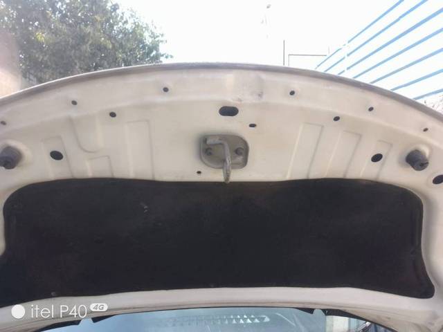 https://images10.gaadi.com/usedgaadi-sellcar/UsedCar/d5f4ef94a/e881c4e8-7459-4889-bfbc-9d97d70849b1.jpg?imwidth=6402