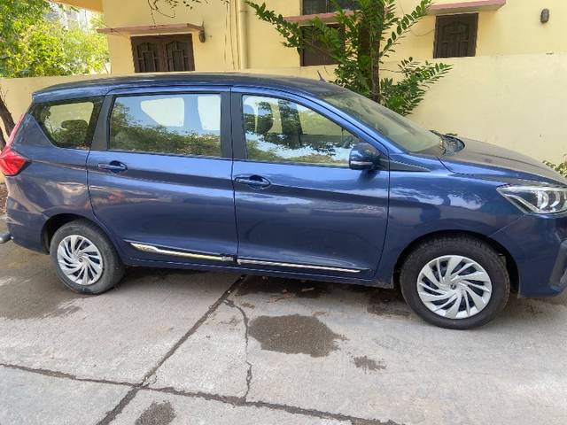 https://images10.gaadi.com/usedgaadi-sellcar/UsedCar/d5f90738a/bab66342-c23d-4fa0-863e-7e9dcd8e9f5e.jpg?imwidth=6401