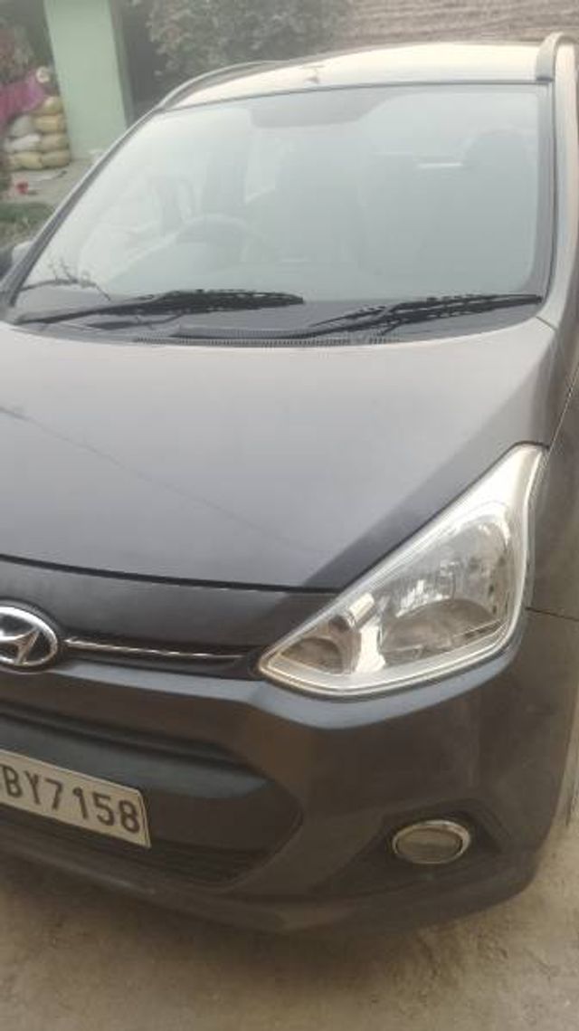 Hyundai Grand i10 Magna Second-hand 2015 Hyundai Grand i10 Magna for sale in Maharajganj