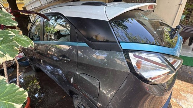Tata Nexon EV XZ Plus Lux FC - Photo 3