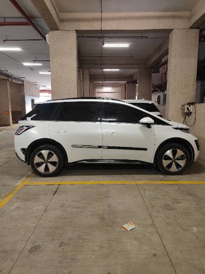 MG Windsor EV Essence - Photo 1