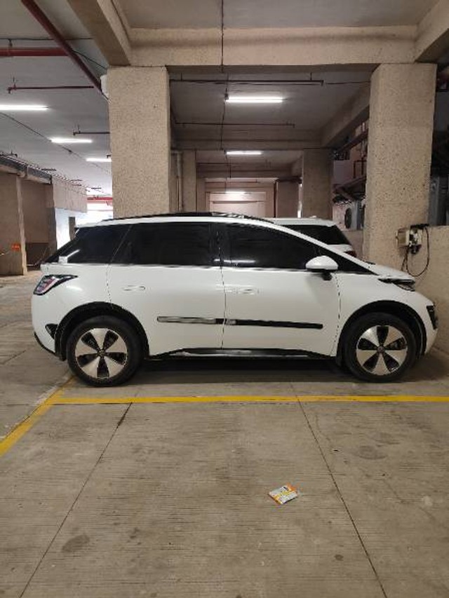 MG Windsor EV Essence - Photo 2