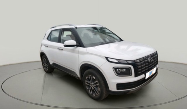 Second-hand 2023 Hyundai Venue SX Opt Diesel BSVI for sale in Mathura-0