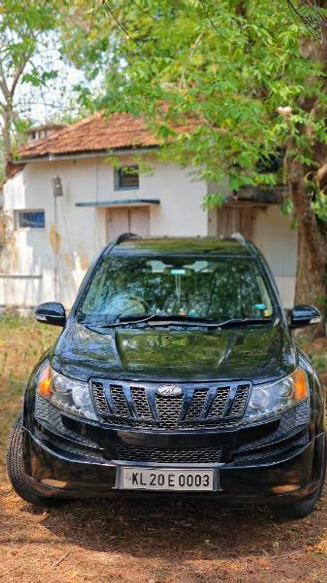 Mahindra XUV500 W8 AWD Second-hand 2012 Mahindra XUV500 W8 AWD for sale in Alappuzha
