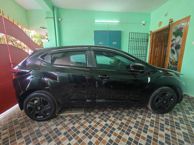 Second-hand 2022 Tata Altroz XT Dark Edition BSVI for sale in Kanchipuram