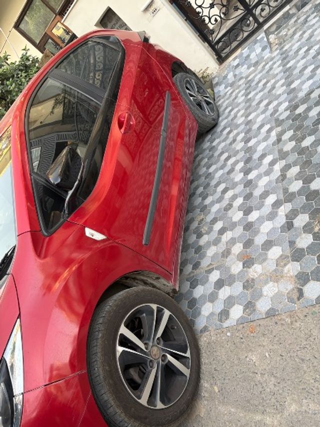 Second-hand 2020 Tata Altroz XZ BSVI for sale in Noida