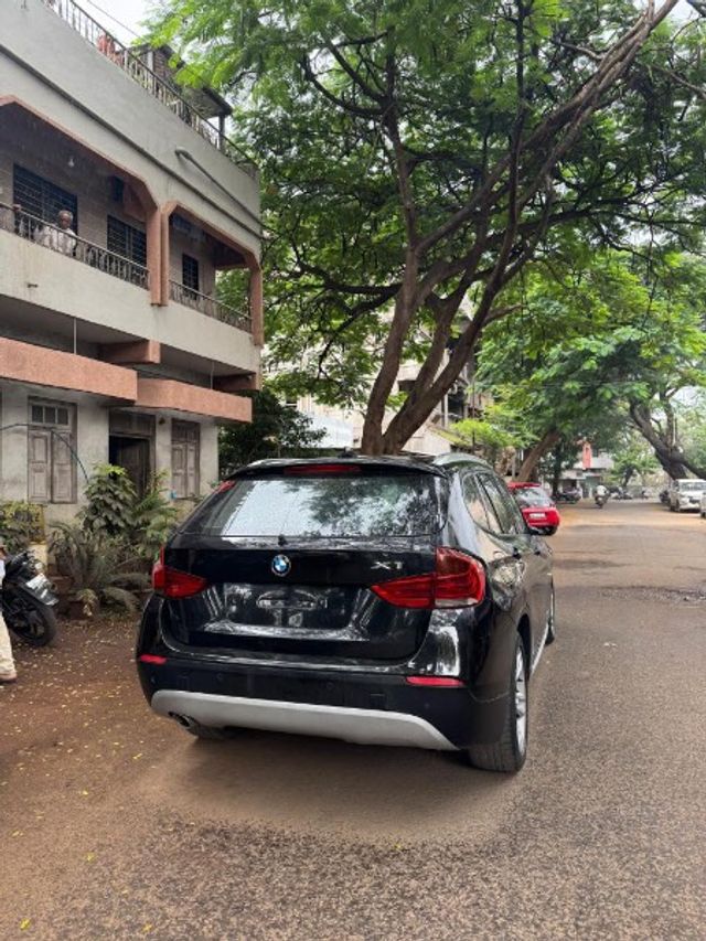 BMW X1 sDrive20d Second-hand 2011 BMW X1 sDrive20d for sale in Ichalkaranji