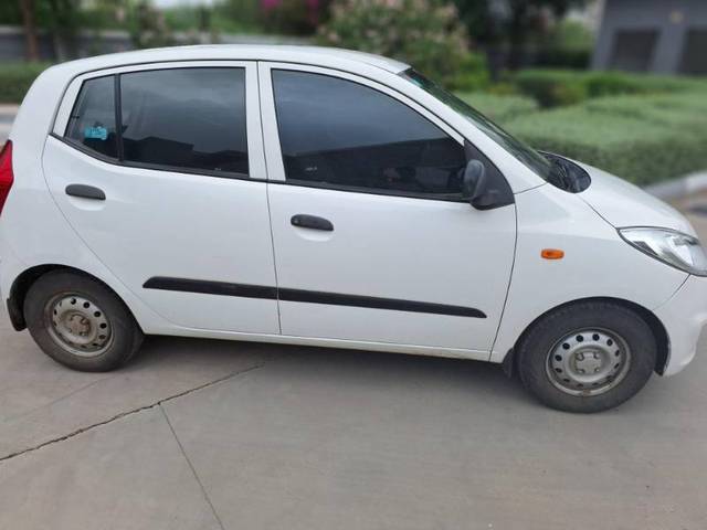 https://images10.gaadi.com/usedgaadi-sellcar/UsedCar/d6f87b22-09ee-4d1a-89ab-5aaf6856eb45/079701d2-634f-49f4-8969-bcecf31acc46.jpg?imwidth=6401