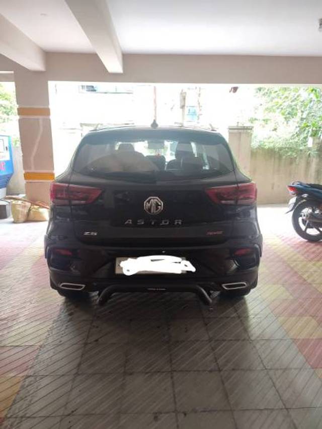 https://images10.gaadi.com/usedgaadi-sellcar/UsedCar/d7091932-09dc-4df9-bb8b-e4d987b65215/0d34a02d-e306-4b99-88c4-5a77f673a93c.jpeg?imwidth=6401