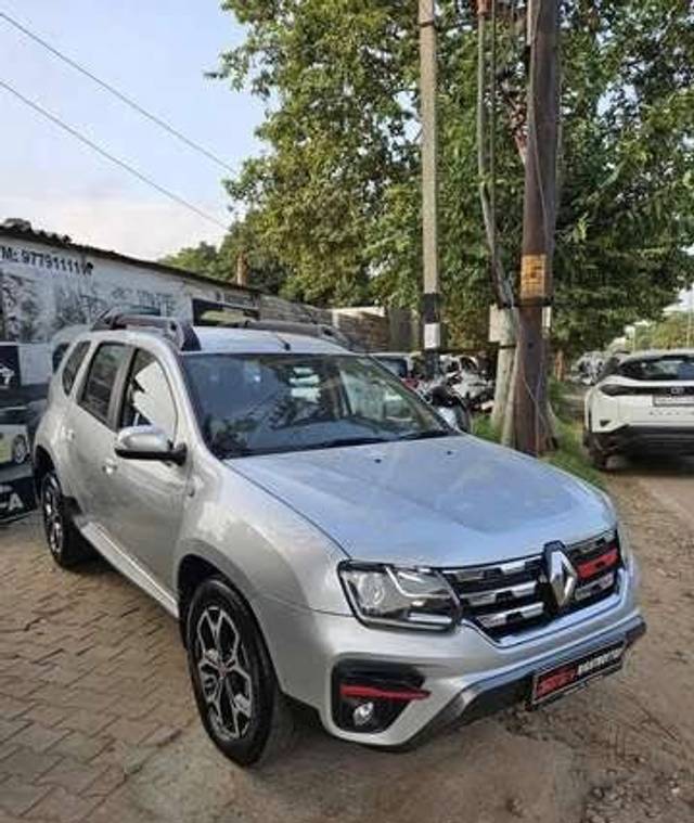 https://images10.gaadi.com/usedgaadi-sellcar/UsedCar/d72270cb-ed81-4306-bad0-857a9c95754e/0fe6bda5-83e0-4019-93f0-3ed47de4f3ee.jpeg?imwidth=6401