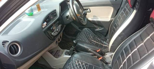 https://images10.gaadi.com/usedgaadi-sellcar/UsedCar/d7360bbc-d78d-4f22-9709-d818978d82e9/c291287f-3148-4576-94f6-98530861f6ca.jpg?imwidth=6402
