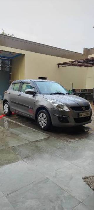 Maruti Swift 2014-2021 Maruti Swift VVT VXI