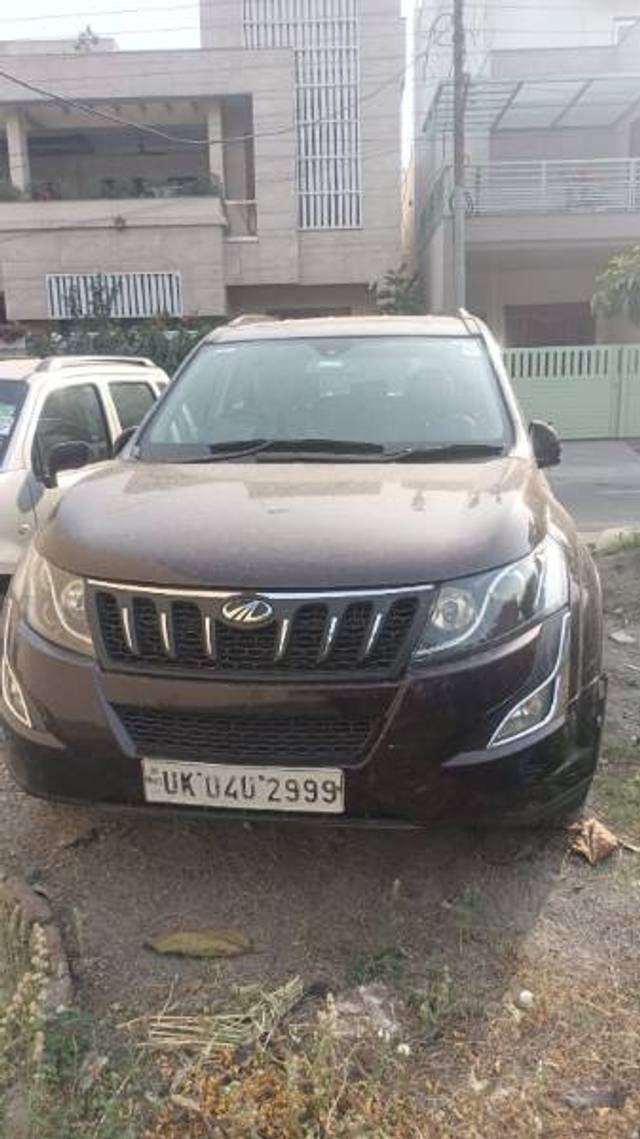 https://images10.gaadi.com/usedgaadi-sellcar/UsedCar/d757bd00-5525-4034-8b95-7a59110c852f/f6b1b39f-43d4-4138-851b-278290c92bdf.jpg?imwidth=6400