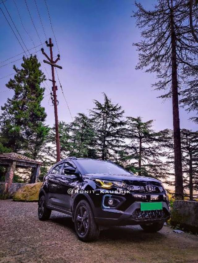 https://images10.gaadi.com/usedgaadi-sellcar/UsedCar/d780eef7-8757-4338-b30c-8173eb0457be/e9714f86-ea3d-4099-b188-dd8600a32c37.jpg?imwidth=6401