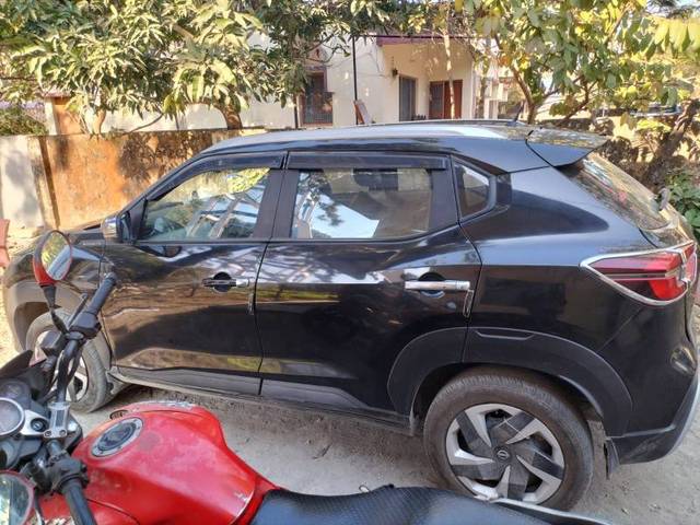 https://images10.gaadi.com/usedgaadi-sellcar/UsedCar/d7d93a02-08ea-4c22-ab3d-342c4a0a399c/1e7b4b31-7051-4e41-819d-e81860b07059.jpg?imwidth=6402