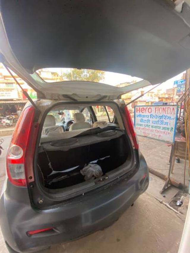 https://images10.gaadi.com/usedgaadi-sellcar/UsedCar/d7ef527b-e3a4-4c5a-8ef0-a8cb09452b61/6cf207b9-771c-4e54-9a78-d7a5fd3f4096.jpg?imwidth=6402