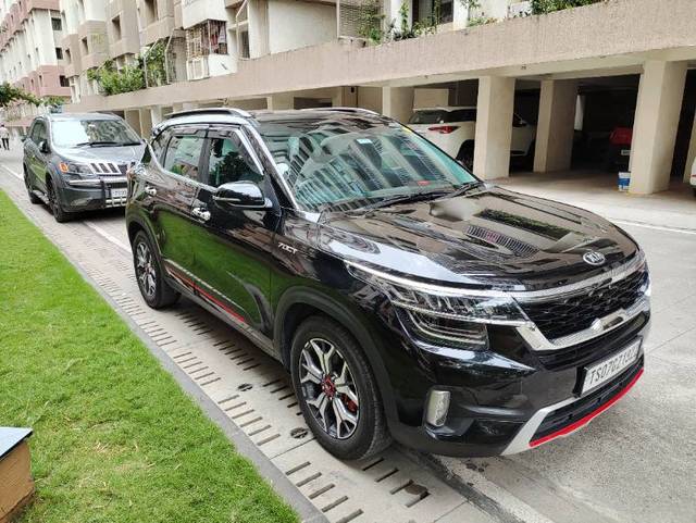 https://images10.gaadi.com/usedgaadi-sellcar/UsedCar/d898f53c-a7c4-41d7-997b-081934bf36bc/be9d7c6c-f178-4c21-8a03-8eeaad457361.jpg?imwidth=6400