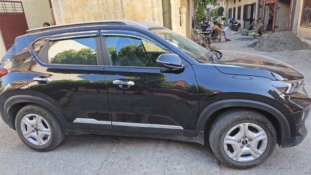 https://images10.gaadi.com/usedgaadi-sellcar/UsedCar/d8d0fda1-7450-40ee-a0aa-a1733f3ad042/f47f6ab3-b301-4535-9ecc-3603d6970cde.jpeg?imwidth=6401