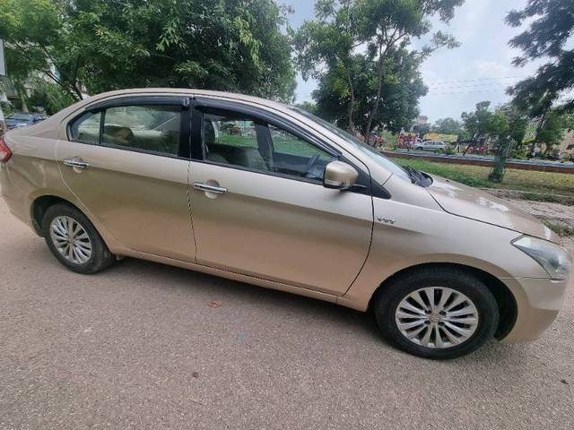 https://images10.gaadi.com/usedgaadi-sellcar/UsedCar/d8db532b-e0ac-4e62-aa0a-07cfaaccfd62/1c9fc643-4b0f-4555-9463-4fa88c3fff97.jpg?imwidth=6401
