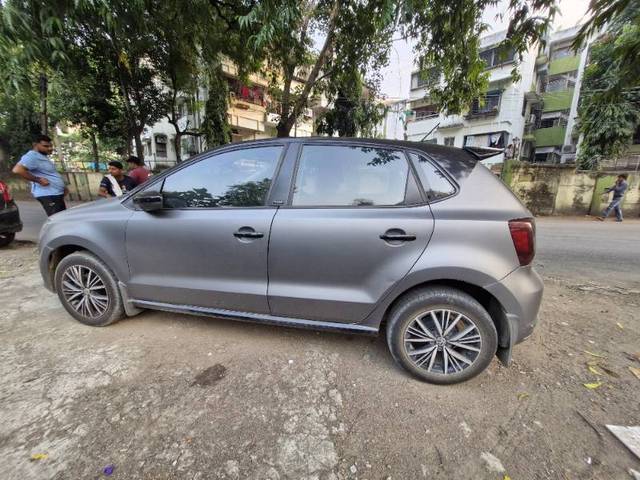 https://images10.gaadi.com/usedgaadi-sellcar/UsedCar/d9202005-36e9-41d6-90d1-7c1d7043ce86/baa49fd1-9e7d-4066-b35a-f1ca566e3d75.jpg?imwidth=6402