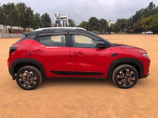 https://images10.gaadi.com/usedgaadi-sellcar/UsedCar/d93999dd-4445-4021-be63-9c638ed31f6f/4f120701-079e-48ad-9bff-dbbffe1526a7.jpg?imwidth=6401