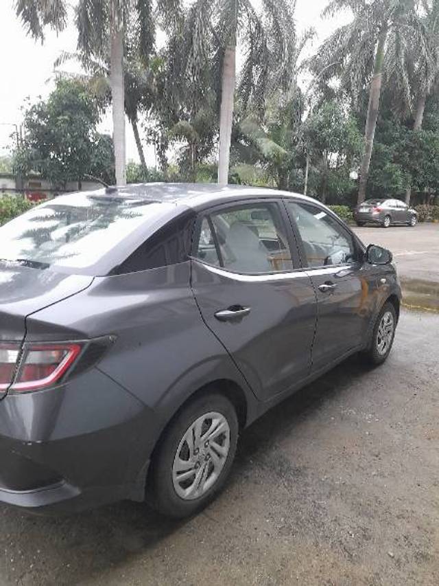 https://images10.gaadi.com/usedgaadi-sellcar/UsedCar/d96a9a4e-a61b-4691-89e5-60ba745ab6bc/e4b05847-59d2-4a3d-80b4-7e681c007bd0.jpg?imwidth=6401