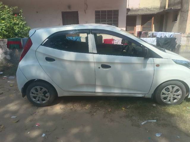 https://images10.gaadi.com/usedgaadi-sellcar/UsedCar/d973c005-3925-4595-b960-a3307a738d0a/97f06045-ef72-4c83-a9a1-e8b254ca2fa0.jpg?imwidth=6401