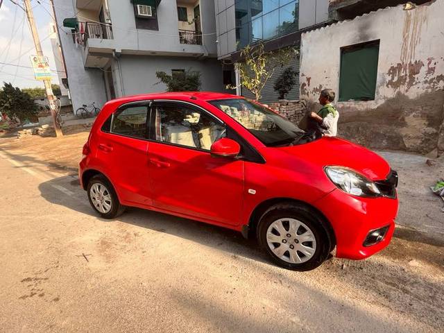 https://images10.gaadi.com/usedgaadi-sellcar/UsedCar/d9f3b938-a3f5-4942-a944-d2241ccc6658/5fb019fb-e3e8-49f8-880f-cc6c29e8208c.jpeg?imwidth=6400