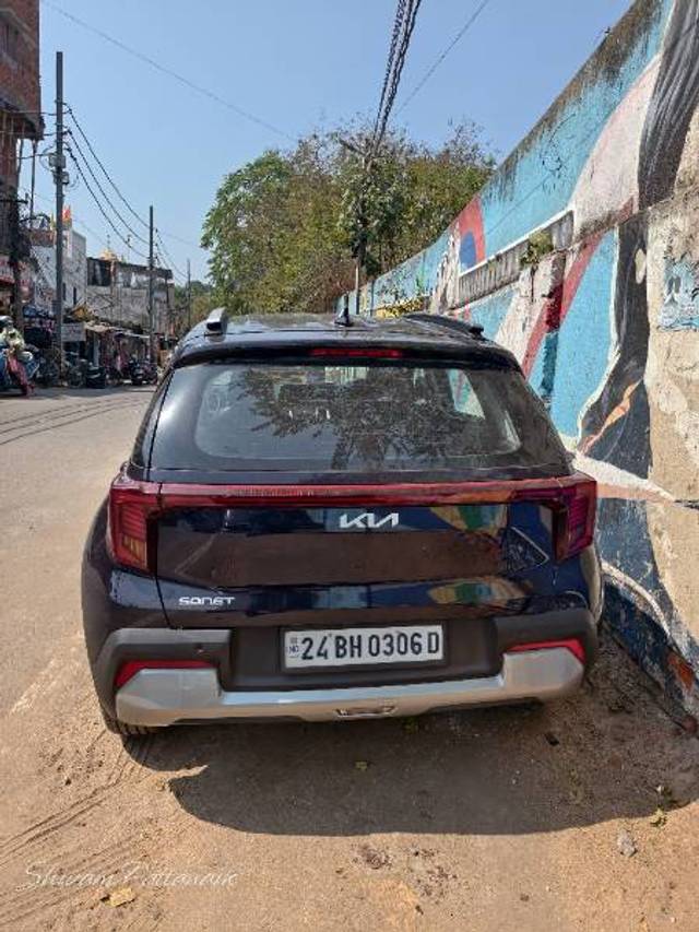 https://images10.gaadi.com/usedgaadi-sellcar/UsedCar/da1df7dc-0538-4234-a441-60c51453c193/315e64aa-b595-4cfe-8194-54dc017c75a8.jpg?imwidth=6400