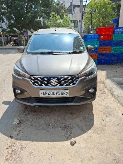 Maruti Ertiga Zxi (O) Maruti Ertiga Zxi (O)