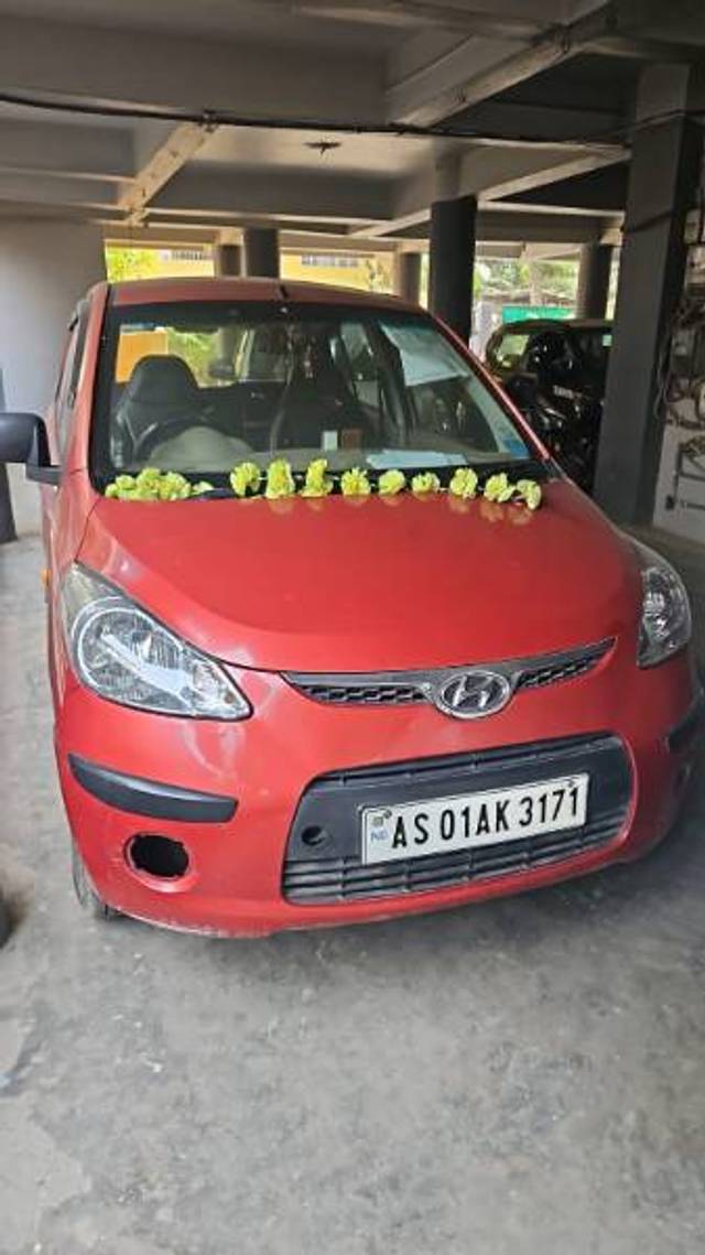 https://images10.gaadi.com/usedgaadi-sellcar/UsedCar/da39e9bb-7009-40d6-b46b-76991e8c02d4/6287174e-f1bd-4432-a4ff-6b79bd5b589b.jpg?imwidth=6402