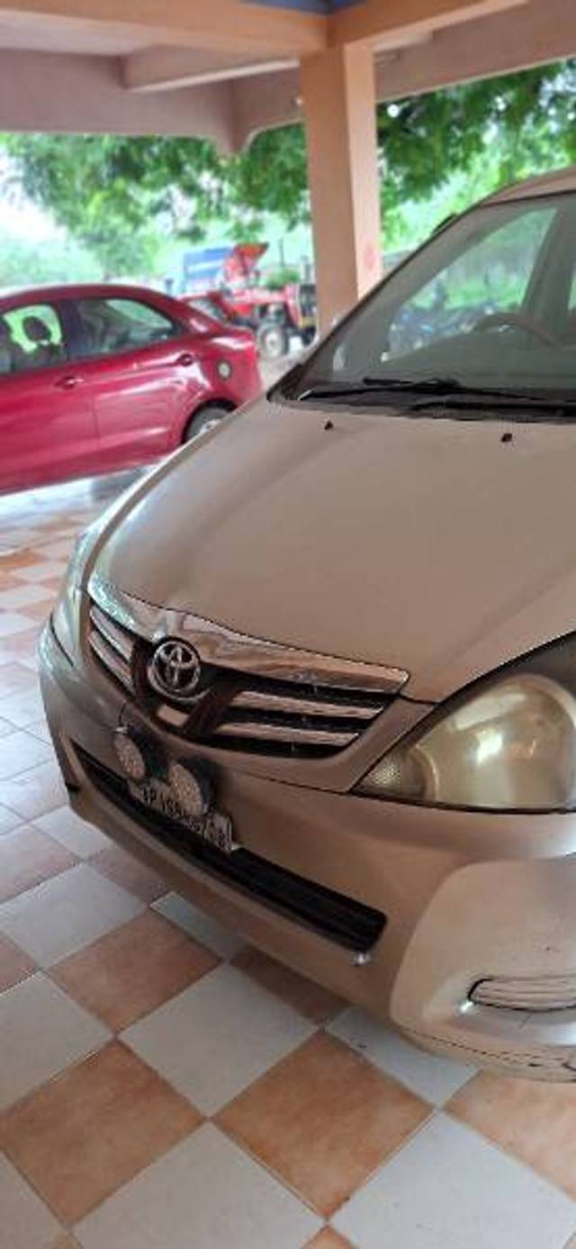 https://images10.gaadi.com/usedgaadi-sellcar/UsedCar/da54b17e-519d-499d-991b-7f6e005bd8cd/eeee6c41-bb1c-4115-b2b7-234402173d69.jpg?imwidth=6402