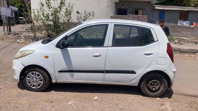 https://images10.gaadi.com/usedgaadi-sellcar/UsedCar/da95915b-d47f-4416-9be8-772fbc00e654/3499fc0a-55e7-4468-9ff6-428fb1e216bc.jpeg?imwidth=6402