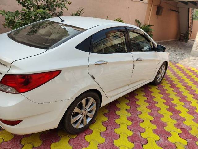 https://images10.gaadi.com/usedgaadi-sellcar/UsedCar/dadb0660-d41d-4c3e-ad77-7e9b5b26736a/2ffadb8a-d945-4859-bc2d-00ff4b09e138.jpg?imwidth=6400