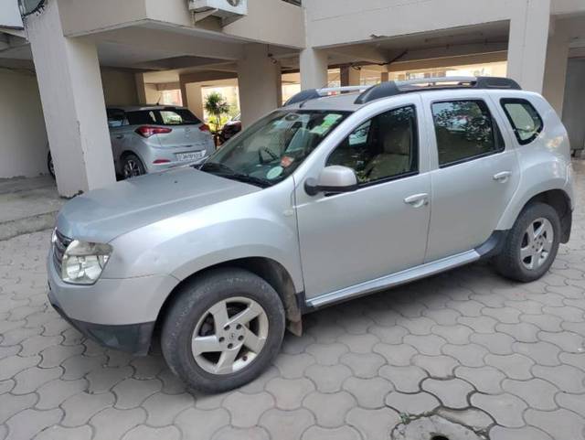https://images10.gaadi.com/usedgaadi-sellcar/UsedCar/daeee723-b508-4a84-80b8-542fecde264a/55cdca9e-2717-482b-83e9-c4dda615aebc.jpg?imwidth=6400